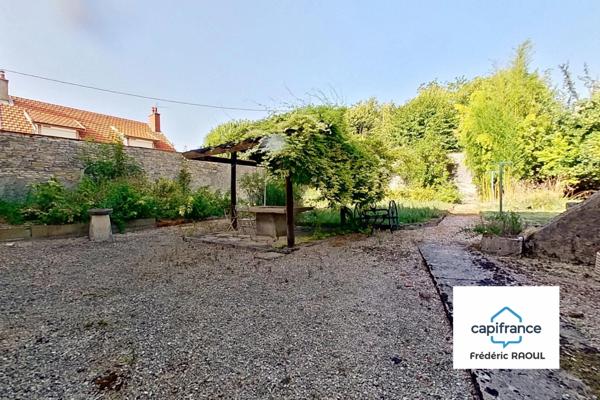 Maison familiale avec jardin et dépendances – Is-sur-Tille, proche centre-ville