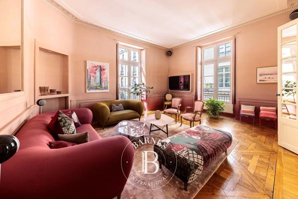 Nantes, Appartement 3 Chambres -  204 m² à vendre