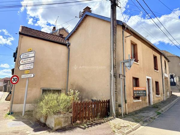 Vente                                                      Maison de village
                        
                     6 pièces                      140 m2                     à Andelot-Blancheville
