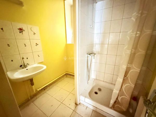 Vente                                                      Maison de village
                        
                     6 pièces                      140 m2                     à Andelot-Blancheville