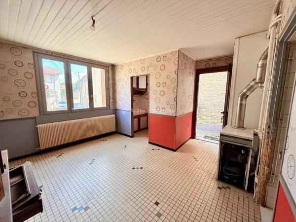 Vente                                                      Maison de village
                        
                     6 pièces                      140 m2                     à Andelot-Blancheville