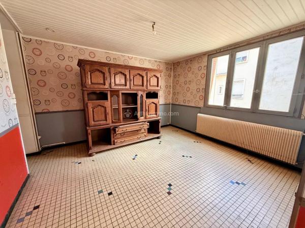 Vente                                                      Maison de village
                        
                     6 pièces                      140 m2                     à Andelot-Blancheville