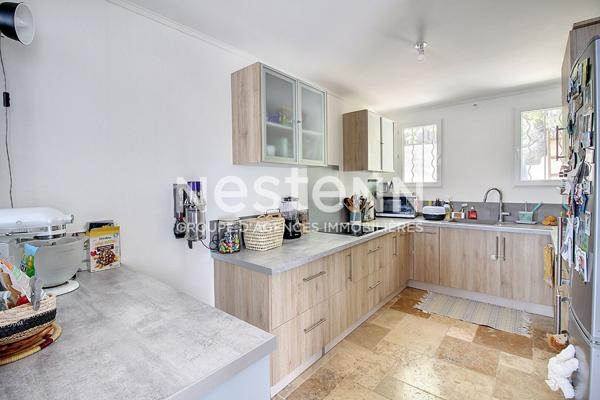 A VENDRE DRAGUIGNAN Maison 6 pièces 139 m² sur 735 m² de terrain