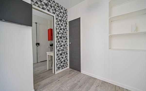 Appartement à vendre    2 pièces • 15,15 m2 Paris 20