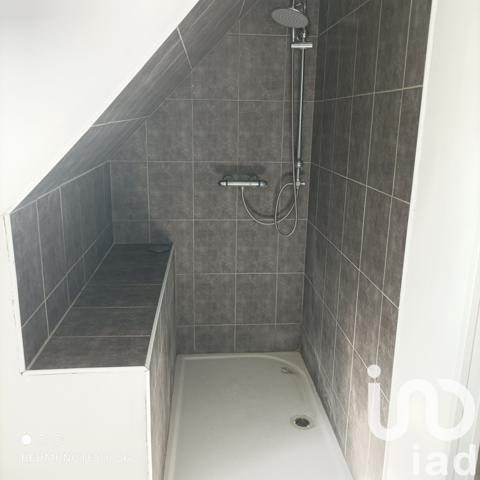 House for sale 4 rooms 83 m² Saint-Marcouf