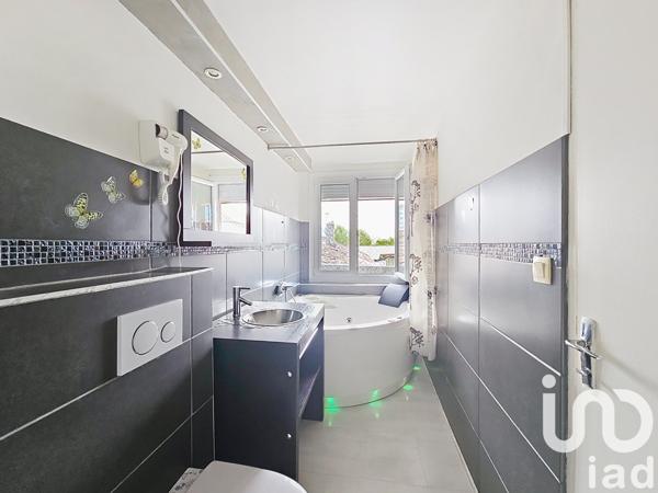 Appartement à vendre 4 pièces 97 m² Moirans