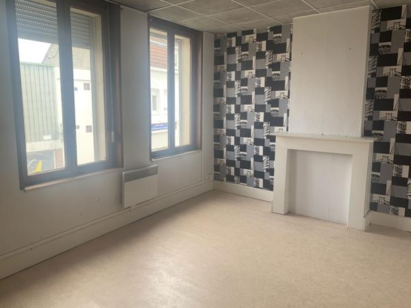 Maison 6 pièce(s) 2 chambre(s) 110 m²