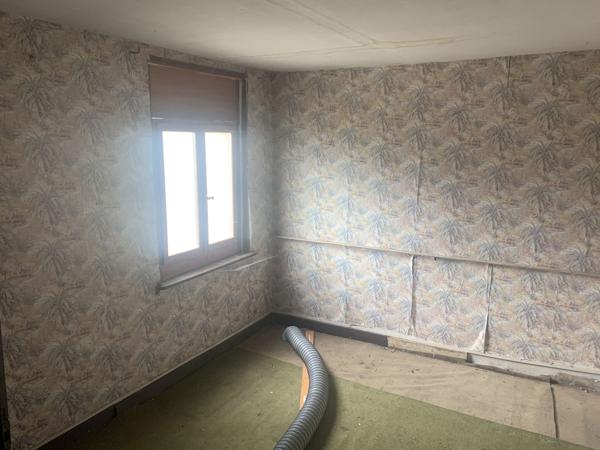 Maison 6 pièce(s) 2 chambre(s) 110 m²