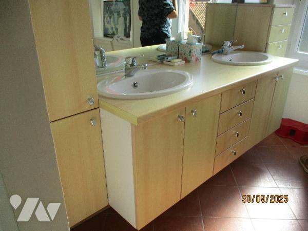 BEL IMMEUBLE BOULOGNE SUR MER 10 CHAMBRES GARAGE COUR