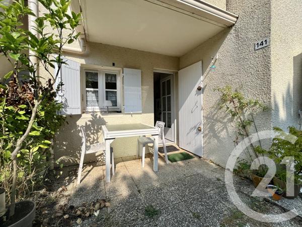 Appartement T2 à vendre  2 pièces - 27,78 m 2   ST PIERRE D OLERON  - 17