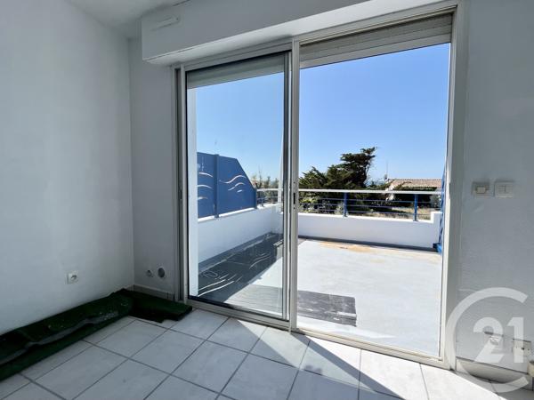 Appartement T2 à vendre  2 pièces - 27,78 m 2   ST PIERRE D OLERON  - 17