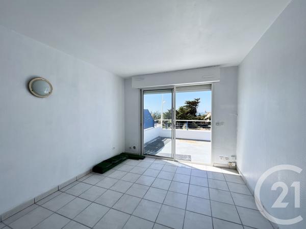 Appartement T2 à vendre  2 pièces - 27,78 m 2   ST PIERRE D OLERON  - 17