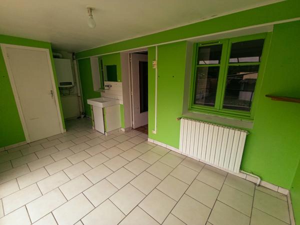 Maison de village, terrain