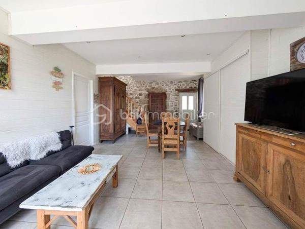 Corps de ferme de 330 m²