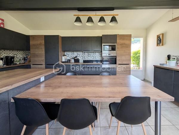 Corps de ferme de 330 m²