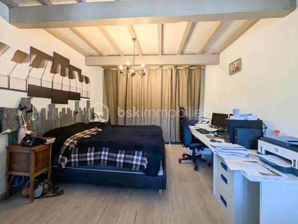 Corps de ferme de 330 m²