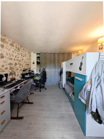 Corps de ferme de 330 m²