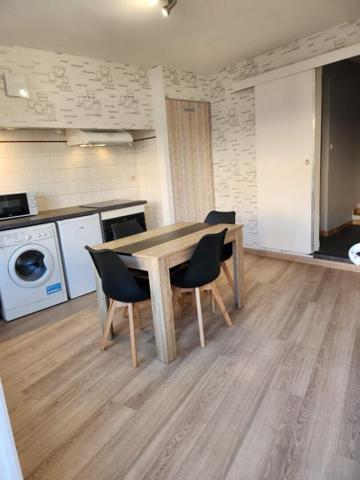 MAISON PENNAUTIER - CLIMATISATION - LOUÉ 760  JUSQU'EN FIN D'ANNÉE