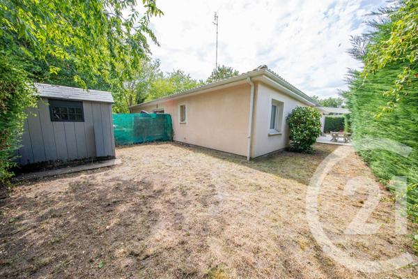 Maison à vendre  4 pièces - 79,53 m 2   ST MEDARD EN JALLES  - 33