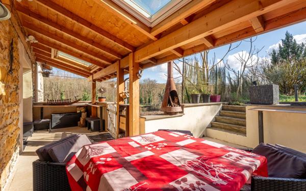 Appartement à vendre    5 pièces • 95 m2 Sain-Bel