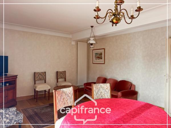 Maison à rénover, 5 chambres, jardin, tout à l'égoût, proche des commodités