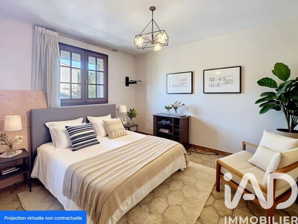 Maison à vendre 5 pièces 196 m² Carnoux-en-Provence