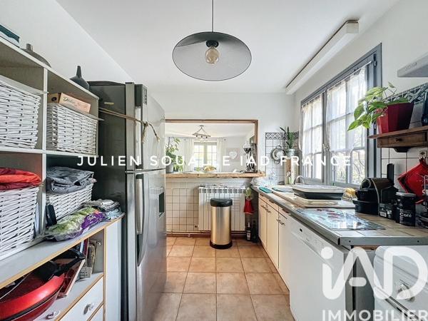 Maison à vendre 5 pièces 196 m² Carnoux-en-Provence