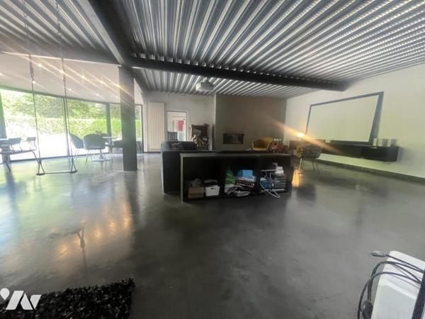 MAISON INDIVIDUELLE" ESPRIT LOFT " 