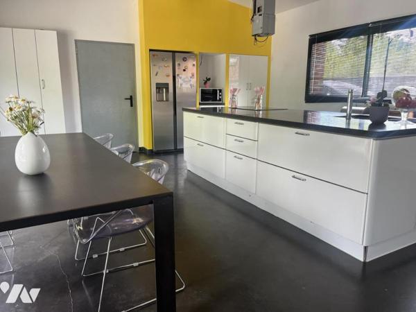 MAISON INDIVIDUELLE" ESPRIT LOFT " 