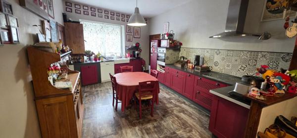 Maison de village de 200 m² à Sauzet