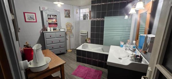 Maison de village de 200 m² à Sauzet