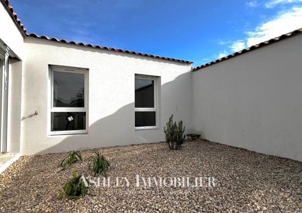 A VENDRE MAISON NEUVE CENTRE VILLE DE PERIGNY