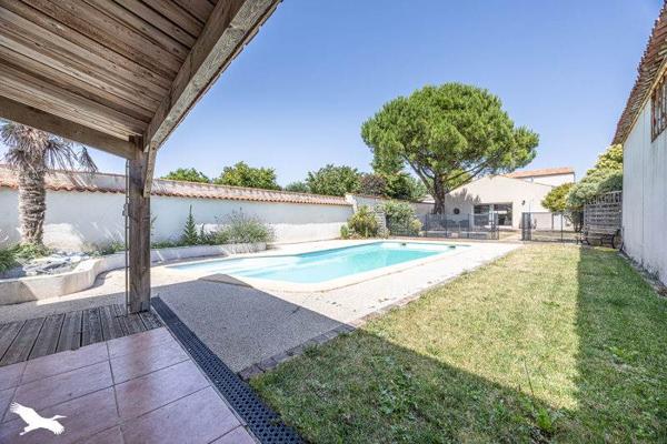 Maison à vendre |  La Jarrie |  7 pièces | 233 m²