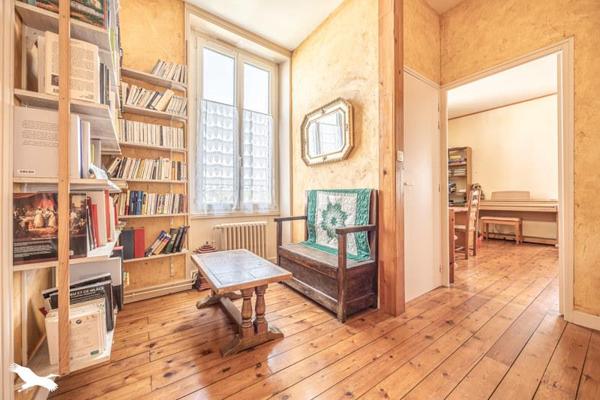 Maison à vendre |  La Jarrie |  7 pièces | 233 m²