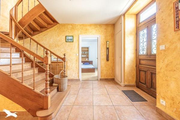 Maison à vendre |  La Jarrie |  7 pièces | 233 m²