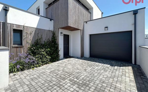 Maison à vendre    5 pièces •  Château-d'Olonne