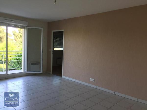 Appartement à louer 2 pièces 53.8m²