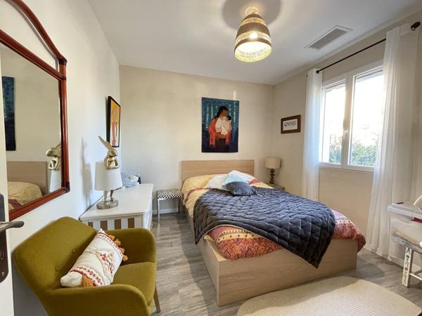 Montfort-sur-Argens (83570) VILLA RECENTE 3 CHAMBRES / JARDIN DE 400M²/ PISCINE/ GARAGE ET SOUS SOL DE 60M²