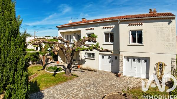 Maison à vendre 4 pièces 117 m² Roquemaure