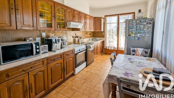 Maison à vendre 4 pièces 117 m² Roquemaure