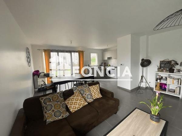 Location Maison 3 pièces 80.4 m² - 25 RUE HEBERT Laval 53000