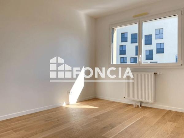 Location Maison 3 pièces 80.4 m² - 25 RUE HEBERT Laval 53000