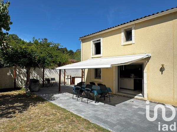 Maison à vendre 6 pièces 190 m² Fontenay-le-Comte