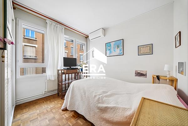 SQUARE DES MUSICIENS - 2 Pieces 45 M2 - 550.000€