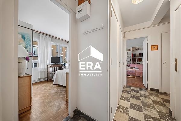 SQUARE DES MUSICIENS - 2 Pieces 45 M2 - 550.000€