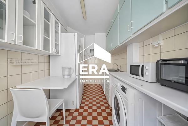 SQUARE DES MUSICIENS - 2 Pieces 45 M2 - 550.000€