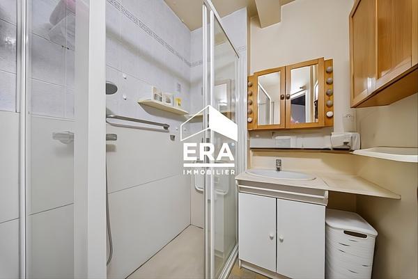 SQUARE DES MUSICIENS - 2 Pieces 45 M2 - 550.000€