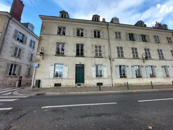 ORLEANS, Bords de Loire près du Cinéma,