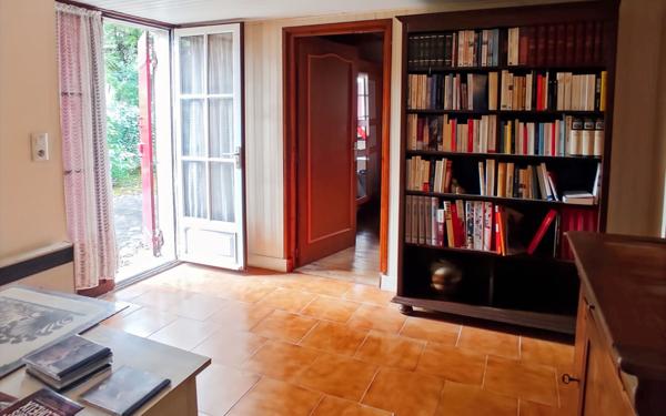 Maison à vendre    2 pièces •  Saint-Astier