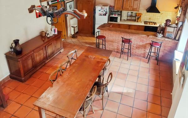 Maison à vendre    2 pièces •  Saint-Astier